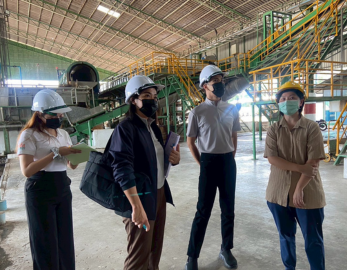 DIPROM CENTER 5 ลงพื้นที่ติดตามการความคืบหน้าการให้คำปรึกษาแนะนำเชิงลึเพื่อเพิ่มประสิทธิภาพการบริหารจัดการโลจิสติกส์ และการพัฒนาอุตสาหกรรมและบริการทางการแพทย์